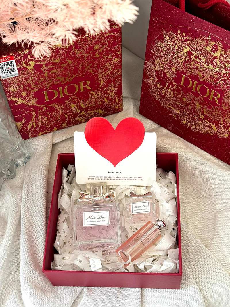 Dior Miss Dior 50ml Limited Edition Gift Set with Lip Tint