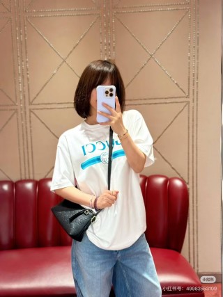 Gucci Logo Print White T-Shirt view 2