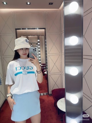 Gucci Logo Print White T-Shirt view 6