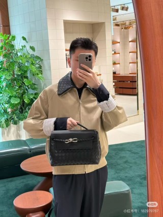Beige Oversized Bomber Jacket with Contrast Collar view 3