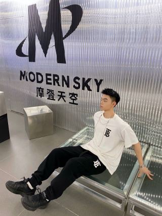 Burberry Black Logo Jogger Pants view 6