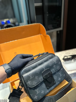Louis Vuitton S-Lock Monogram Shoulder Bag Black view 8