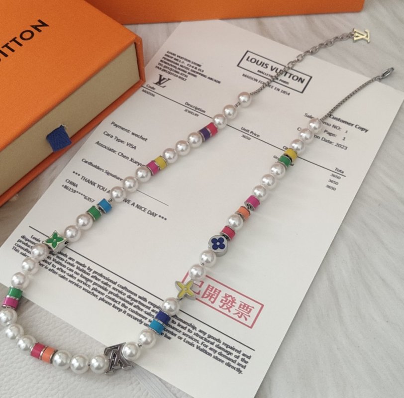 Louis Vuitton MNG Pearl Party Necklace - Multicolor