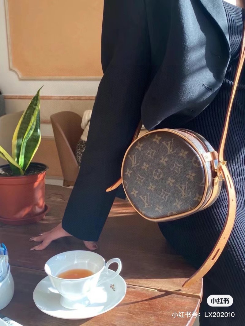 Louis Vuitton Monogram Round Crossbody Bag Gold view
