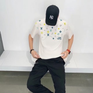 Louis Vuitton Monogram White Short Sleeve T-Shirt view 3