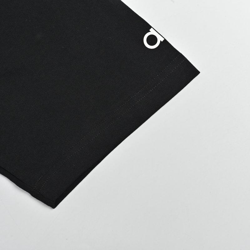 Alo Black Logo T-Shirt view
