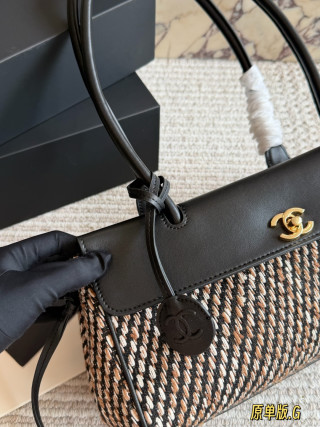 Chanel Baguette Bag Black Leather Tweed 30cm view 2