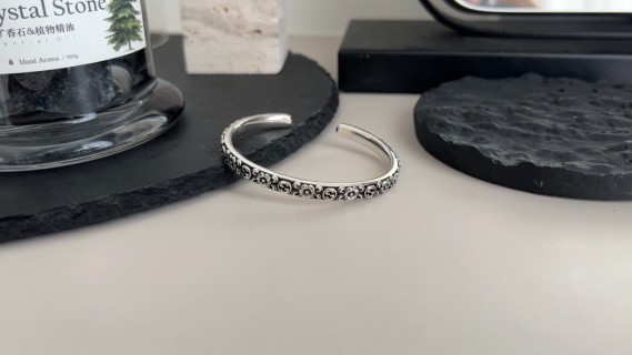 Gucci 925 Double G Flower Vintage Cuff Bracelet Silver
