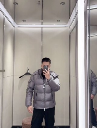Puffy Grey Down Jacket – Warm Winter Coat view 10