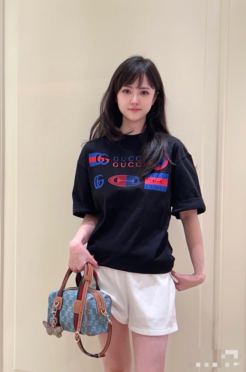 Gucci Logo Print Black Short Sleeve T-Shirt