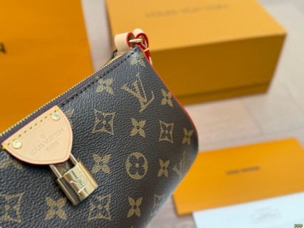 Louis Vuitton Monogram Locknut Underarm Bag - Brown view 3