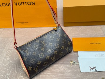 Louis Vuitton Monogram Locknut Underarm Bag - Brown view 5