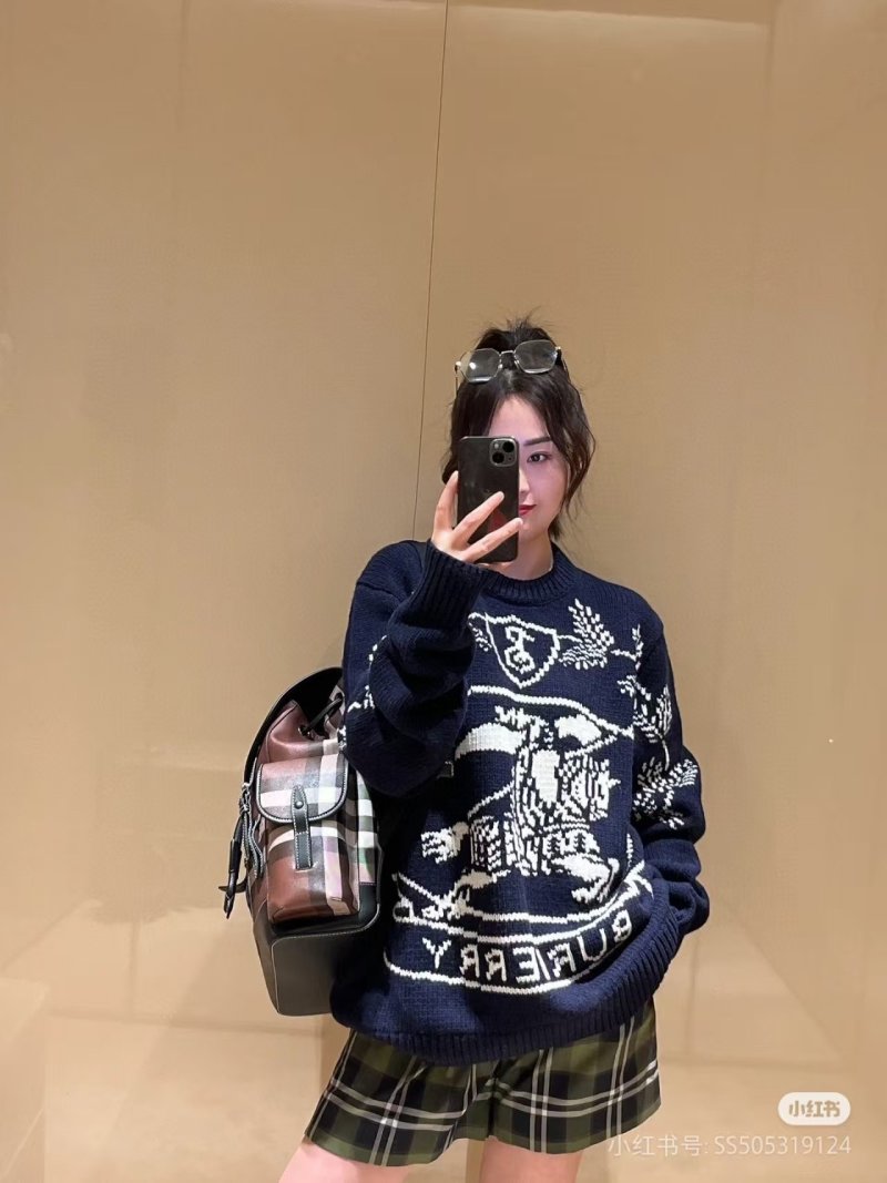 Burberry Navy Equestrian Crest Knit Sweater view