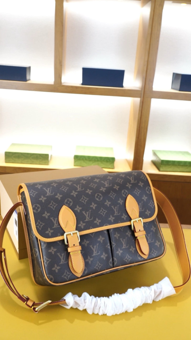Louis Vuitton Monogram Canvas Shoulder Bag Navy Blue