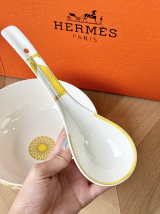 Hermès Paris Porcelain Spoon & Bowl Set - White Gold view 8
