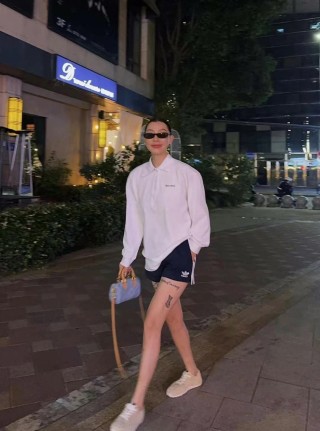 Miu Miu White Long-Sleeve Polo Shirt view 3