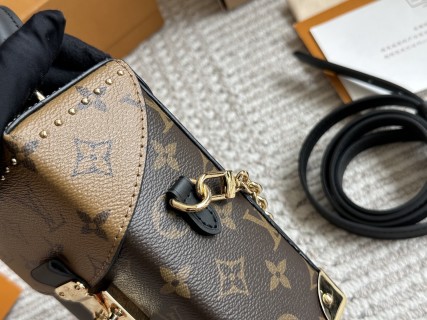 Louis Vuitton Monogram Box Bag Brown Gold Hardware view 5