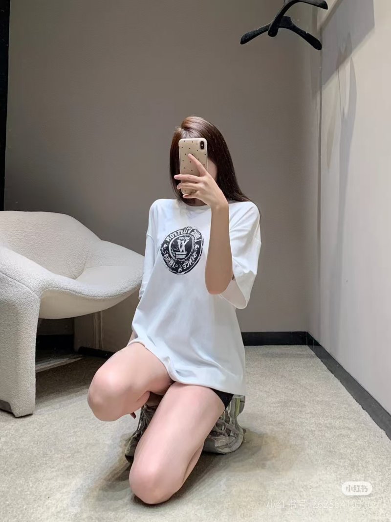 Louis Vuitton Monogram Circle White T-Shirt view