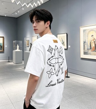 Louis Vuitton Star Embroidered White T-Shirt view 6