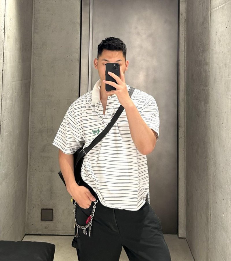 Lacoste Classic Striped Polo Shirt - Cream Navy view