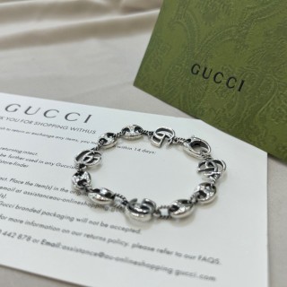 Gucci Double G Pig Nose Silver Chain Bracelet view 4