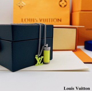 Louis Vuitton Fluo Perfume Bottle Pendant Necklace - Grass Green view 5