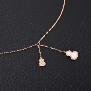 Qeelin Mother-of-Pearl Gourd Tassel Necklace Gold view 2