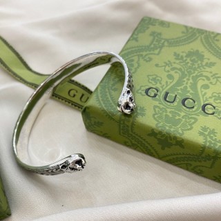 Gucci Double G Tiger Head Vintage Silver Cuff Bracelet view 3