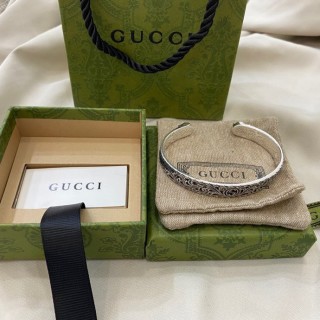 Gucci Double G Tiger Head Vintage Silver Cuff Bracelet view 4