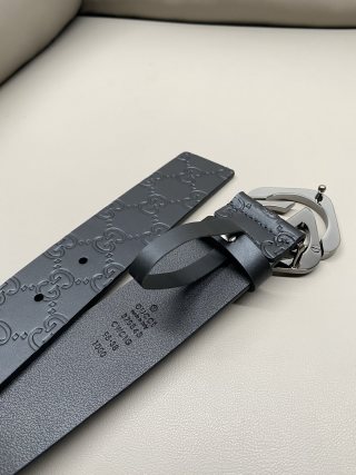 Gucci Men's Black Leather Belt with GG Buckle view 6