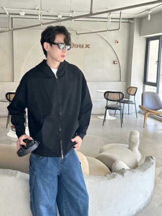 Black Oversized Zip-Up Hoodie Jacket view 2