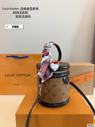 Louis Vuitton Monogram Cannes Cylinder Bag Black view 2
