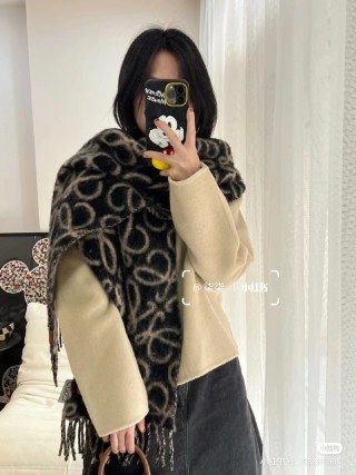 Loewe Reversible Floral Jacquard Wool Mohair Fringe Scarf Cream Black view 9