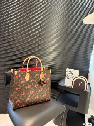 Louis Vuitton OnTheGo Tote Cherry Monogram Canvas
