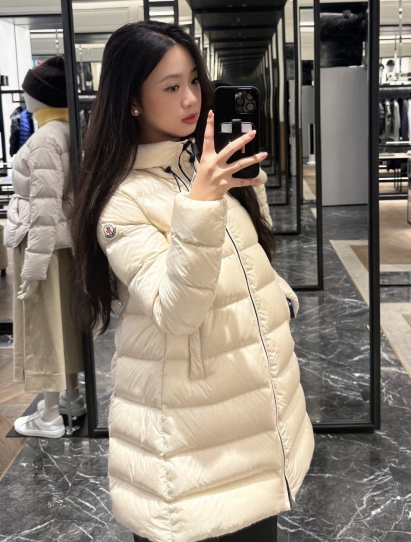 Moncler Cream Puffer Down Jacket