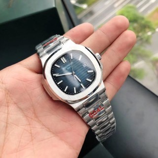 Patek Philippe Nautilus Silver Steel Watch view 4
