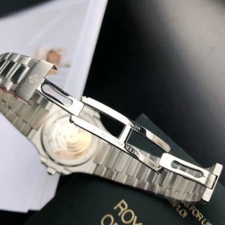 Patek Philippe Nautilus Silver Steel Watch view 9