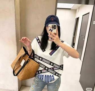 Dsquared2 White Logo Tape T-Shirt view 7