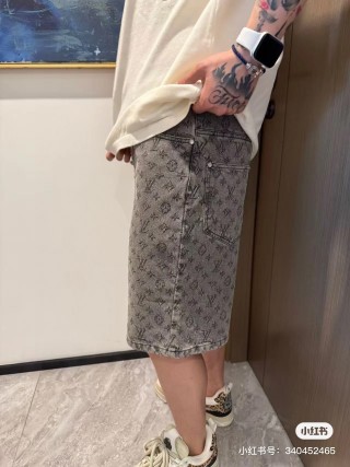 Louis Vuitton Monogram Denim Shorts Grey view 5