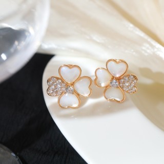 VCA Cosmos Four-Petal Mother-of-Pearl Diamond Earrings Rose Gold
