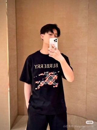 Burberry Black Graphic Logo T-Shirt view 3