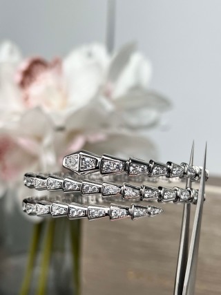 Bulgari Serpenti Diamond White Gold Bracelet view 8