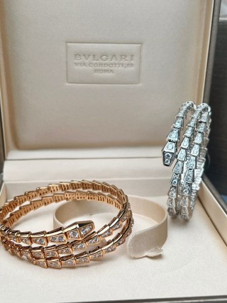 Bulgari Serpenti Diamond White Gold Bracelet view 9