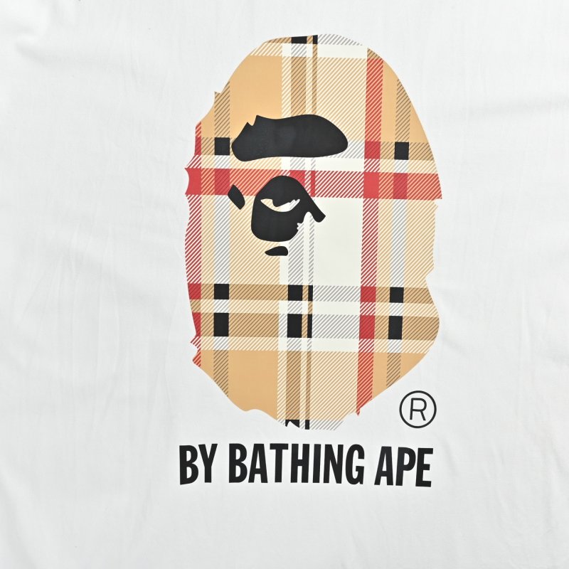 Cream Graphic Print Short Sleeve T-Shirt with Plaid Pocket Detail view