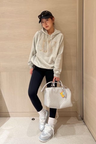 Essentials Cream Oversized Logo Hoodie view 9