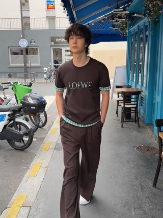 Loewe Brown Logo T-Shirt with Green Checkered Sleeves view 5