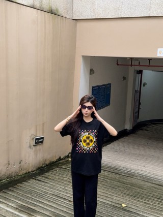 Black Graphic Print Short Sleeve T-Shirt with Colorful Logo Design view 5
