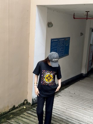 Black Graphic Print Short Sleeve T-Shirt with Colorful Logo Design view 6