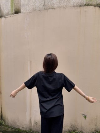 Black Graphic Print Short Sleeve T-Shirt with Colorful Logo Design view 9