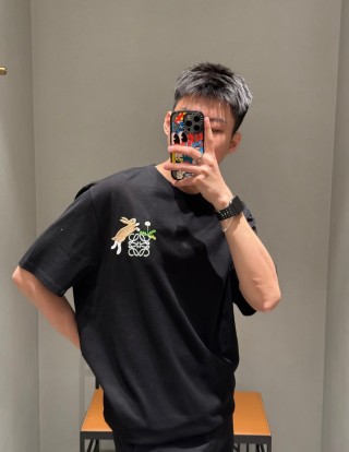 Loewe Black T-Shirt with Embroidered Anagram Logo view 6